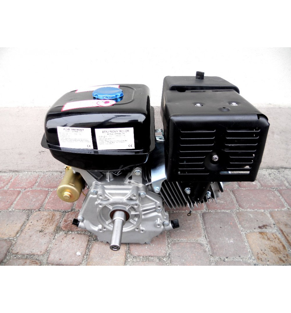 NĚMECKÝ spalovací motor OHV 9 k s horizontální hřídelí